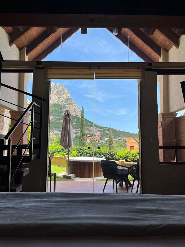 Family Cabin | Premium bedding, down comforters, in-room safe, individually decorated - Hotel Zidada and Chalets (Ezequiel Montes)