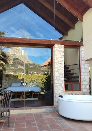 Premium Cabin | Premium bedding, down duvets, in-room safe, individually decorated - Hotel Zidada and Chalets (Ezequiel Montes)