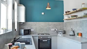 Dishwasher, highchair