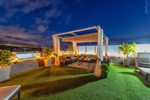 RURAL VILLA IN A LANDSCAPE ENVIRONMENT TO THE CALDERA DE TABURIENTE AND THE VOLCANOES