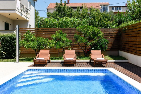 Outdoor pool - Apartmani Bosa A2 sea view (Zadar)