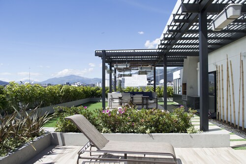 APPARTEMENT SENSATIONNEL POUR COUPLES / EXECUTIFS / COURTE FAMILLE