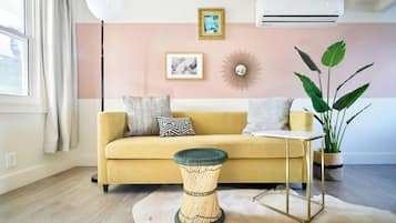 Superior Apartment, 1 Bedroom | Living room | Flat-screen TV