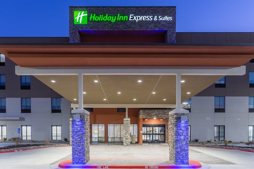 Holiday Inn Express & Suites Kearney by IHG