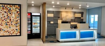 Holiday Inn Express & Suites Kearney by IHG