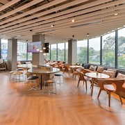 Holiday Inn Express Sydney Airport by IHG