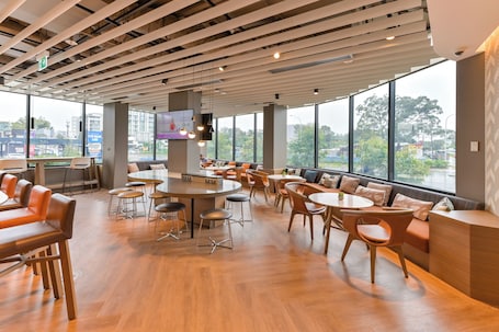 Sala de estar en el lobby