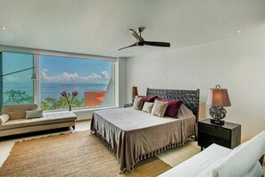 3 室のベッドルーム、セーフティボックス (室内)、アイロン / アイロン台、WiFi (無料)