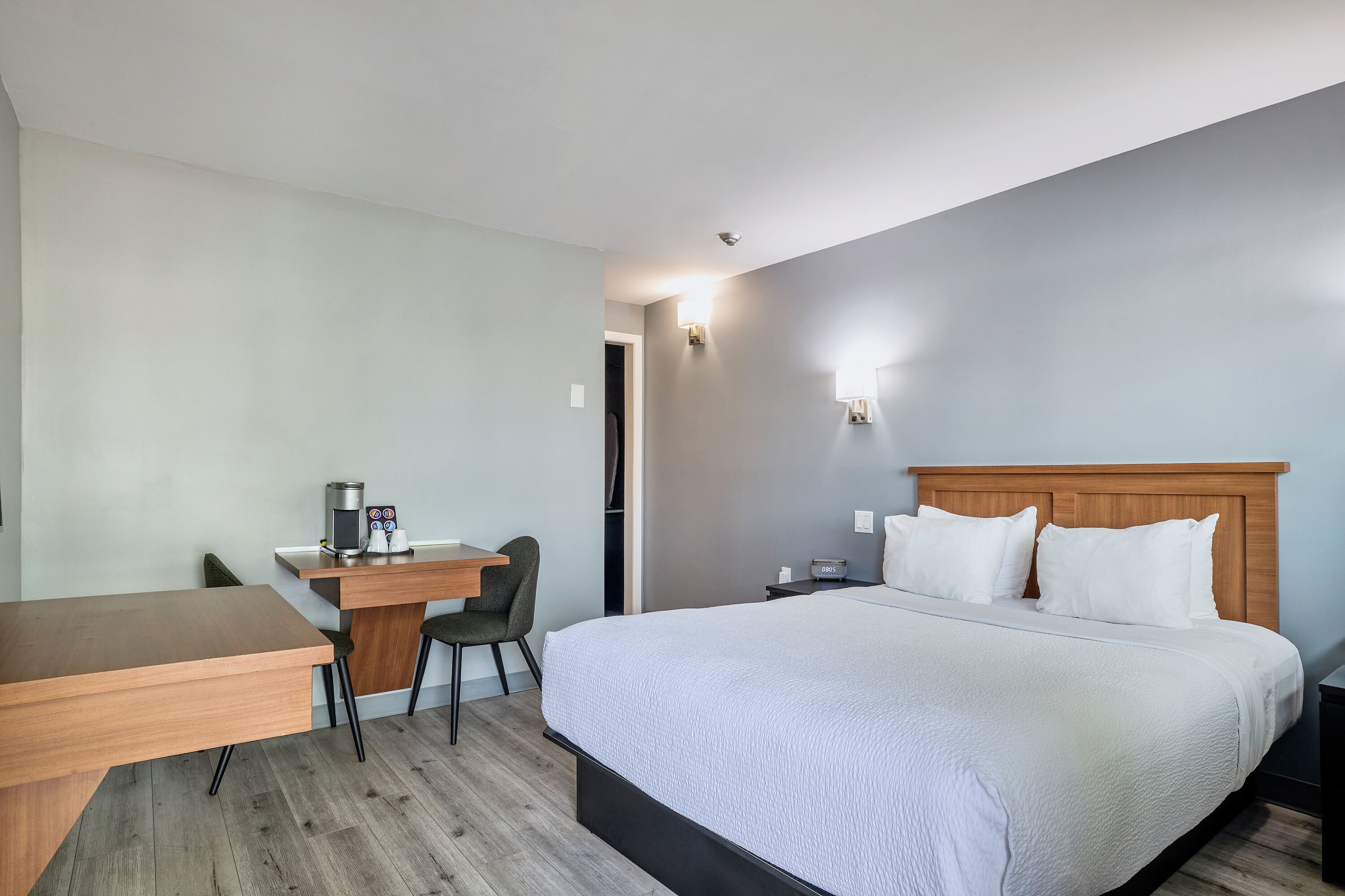 Photo - Motel Newstar Laval