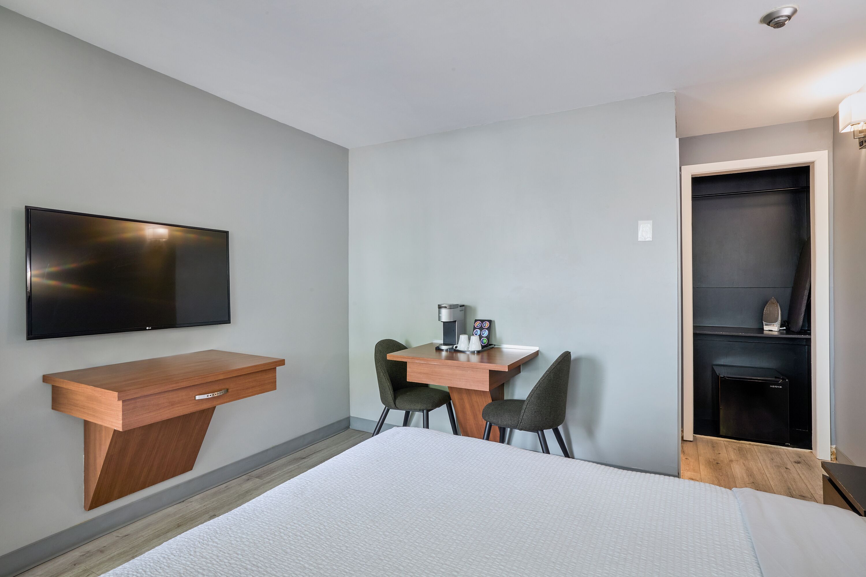 Photo - Motel Newstar Laval