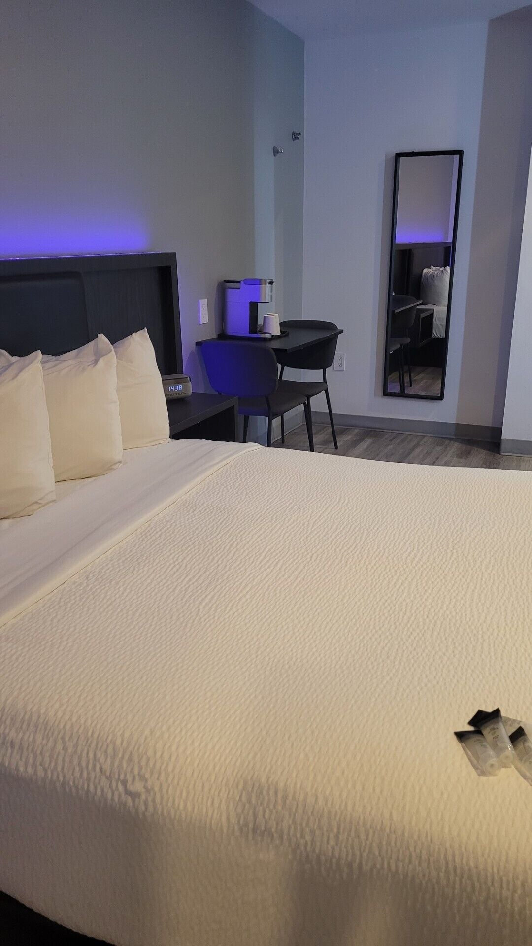Photo - Motel Newstar Laval