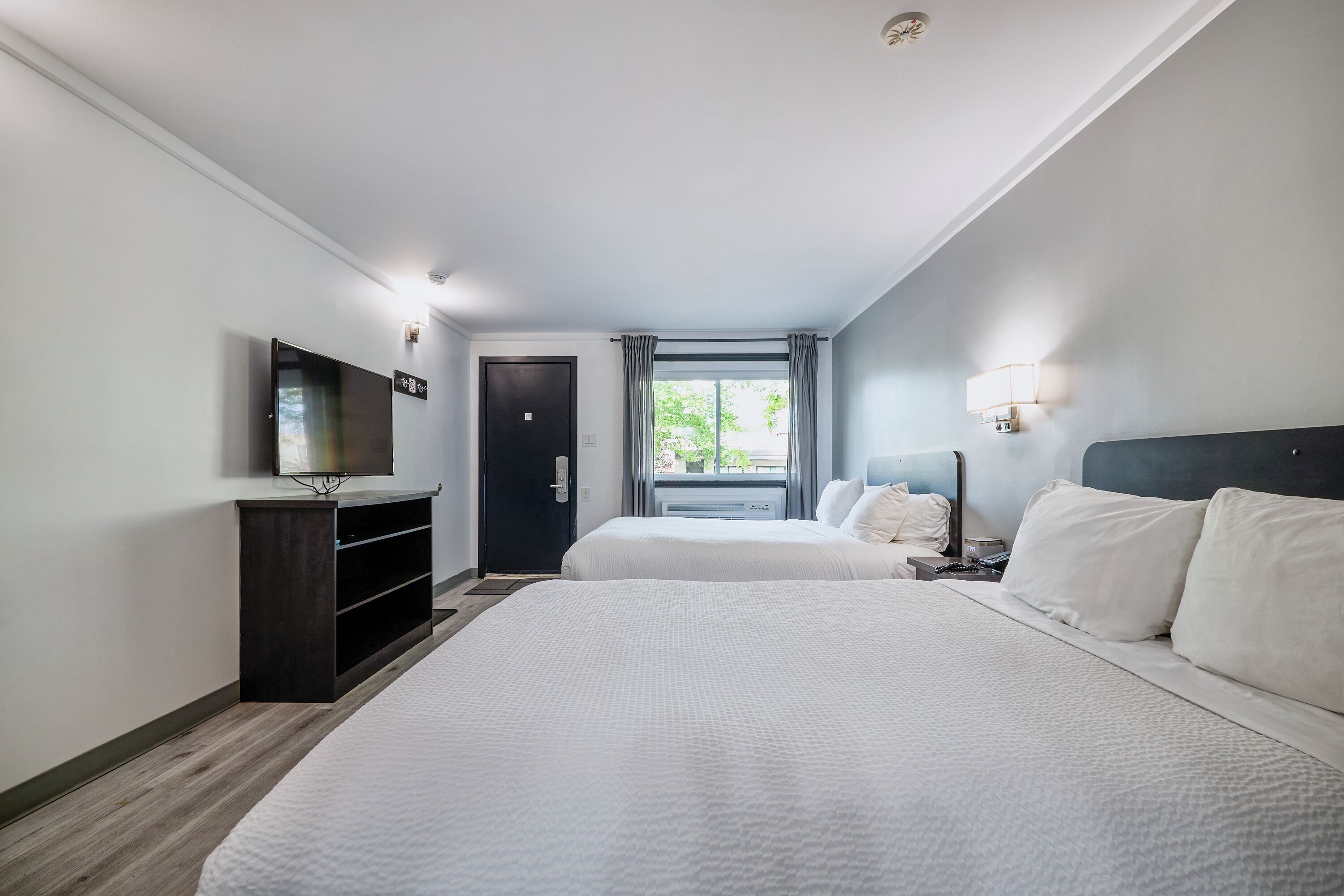 Photo - Motel Newstar Laval