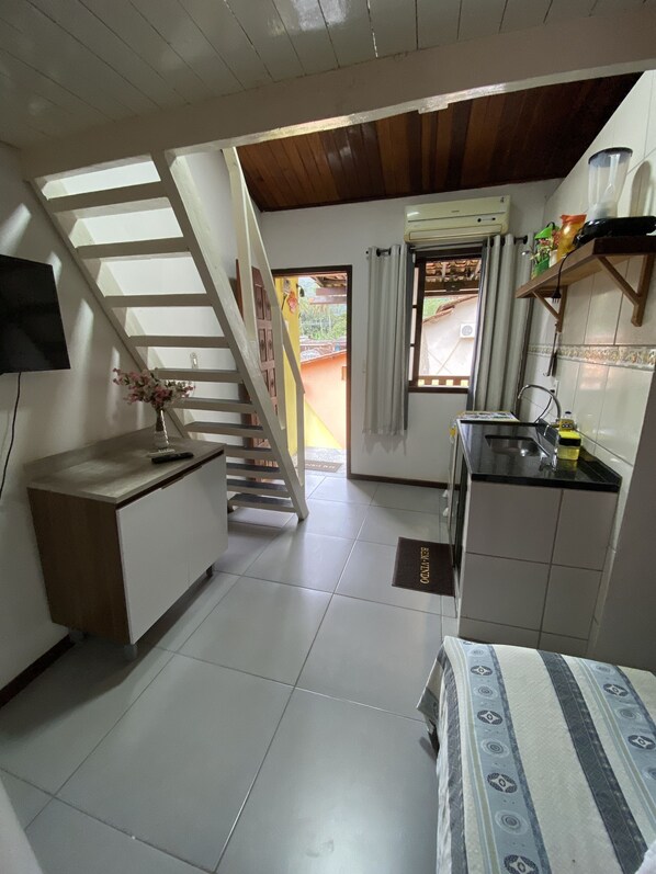 Minibar, blackout curtains, free WiFi - Mareou (Angra dos Reis)