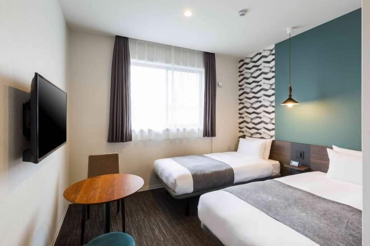 In-room safe, iron/ironing board, free WiFi, bed sheets