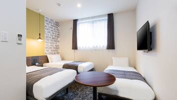 雙床房 (with Sofa Bed) | 客房內保險箱、熨斗/熨衣板、免費無線上網、床單