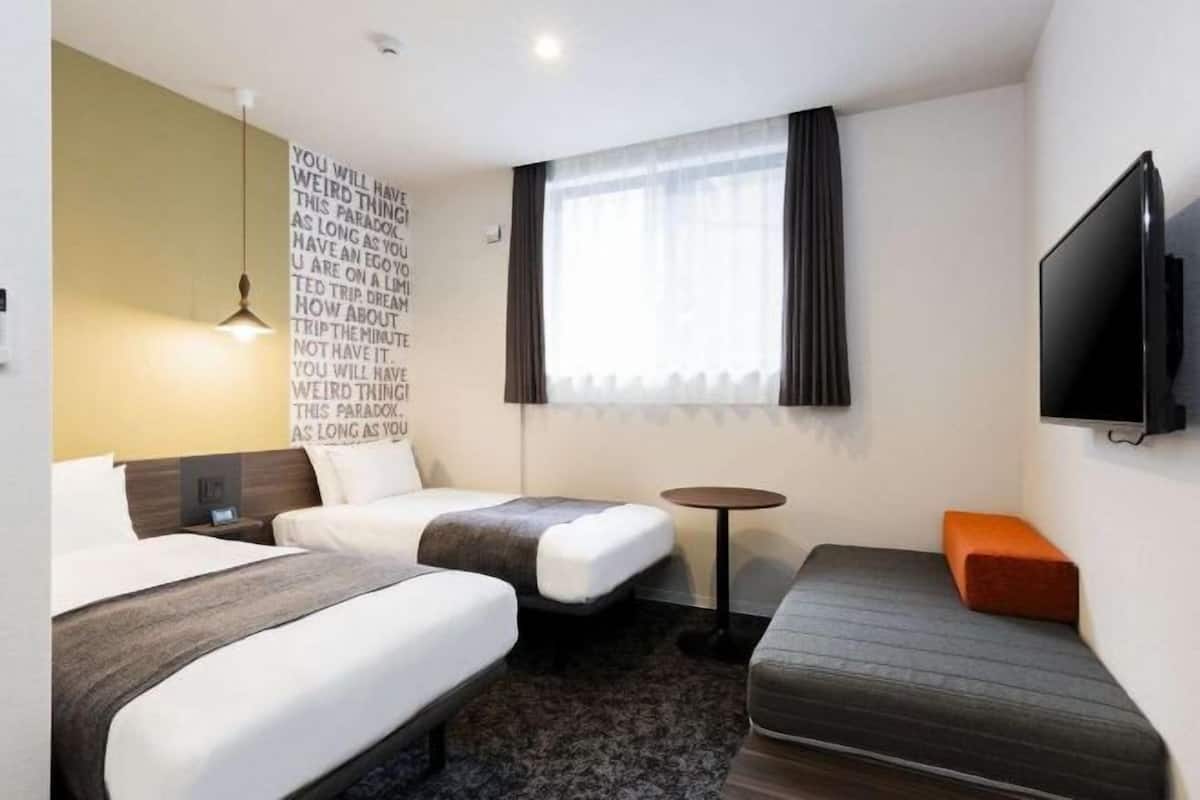 In-room safe, iron/ironing board, free WiFi, bed sheets