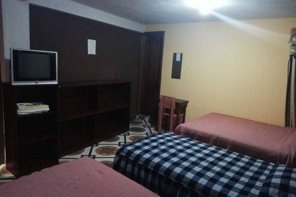 三人房 | 1 間臥室、熨斗/熨衣板、免費無線上網