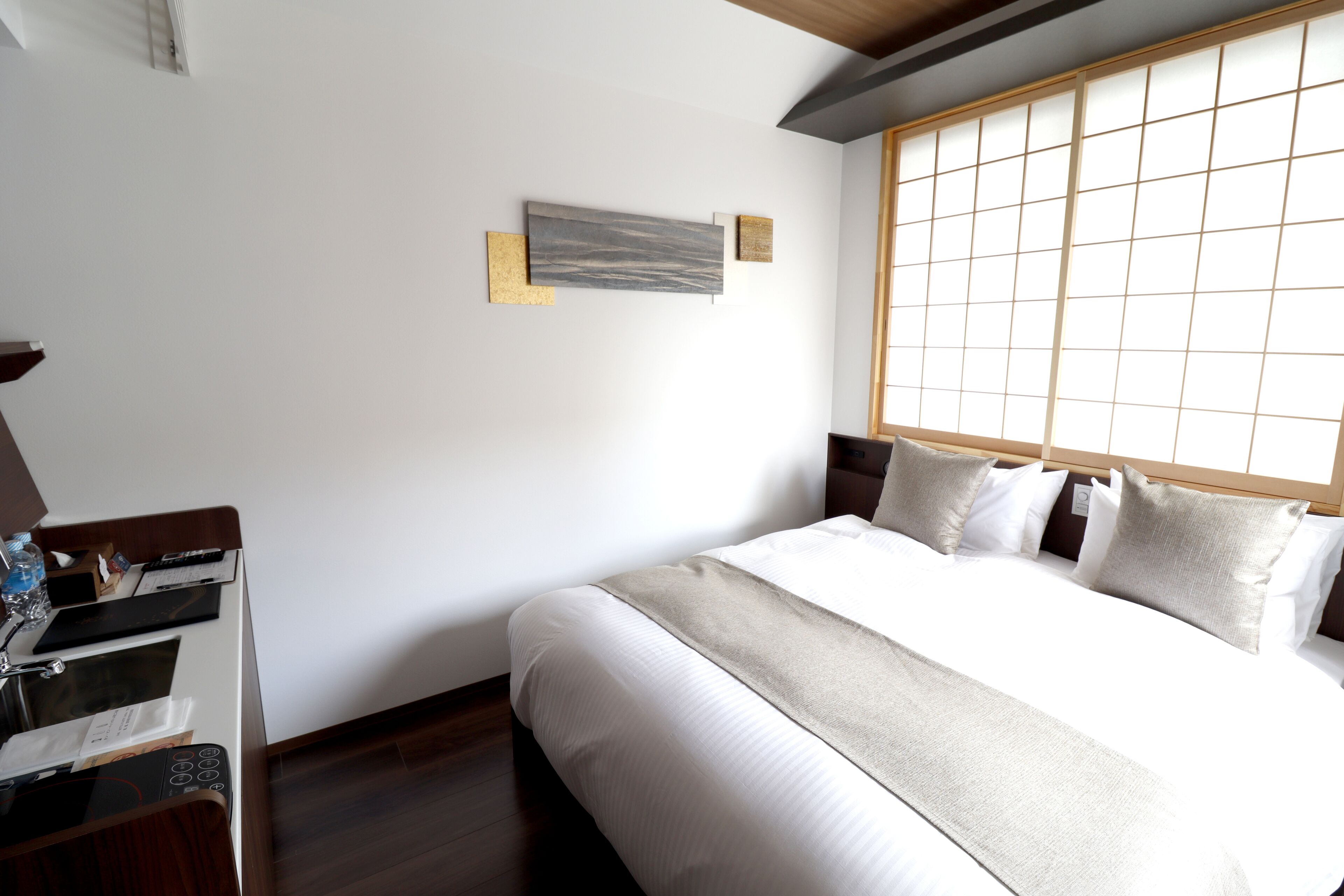 standard queen room | blackout curtains, free wifi, bed sheets