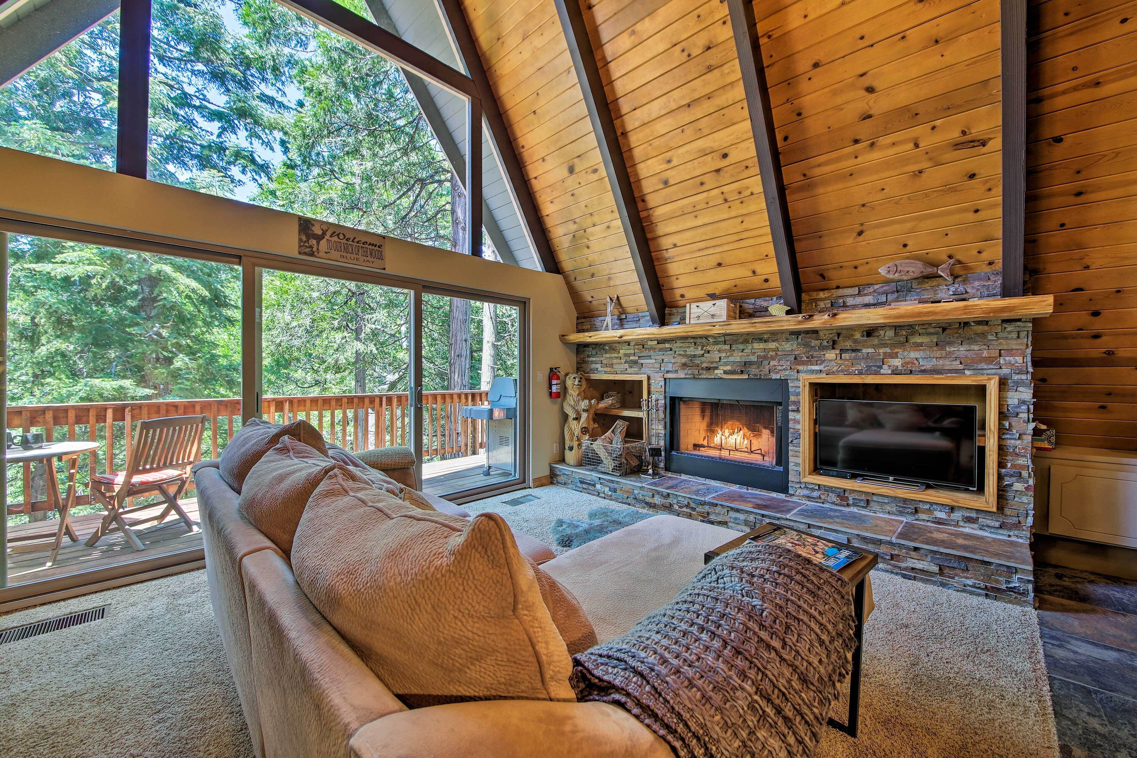 Luxe Lake Arrowhead Home w/ Game Room + Hot Tub