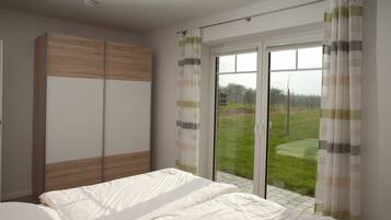 2 chambres, lit parapluie, Wi-Fi, draps fournis