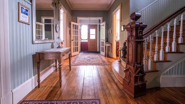 Lobby - The Lark & Loon Inn (Annapolis Royal)