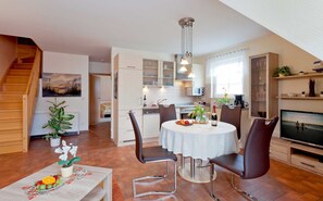 Dining - Vacation apartment 41, Germany (Trassenheide)