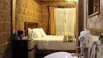 Habitación romántica | Ropa de cama de alta calidad, edredón y camas con efecto memoria