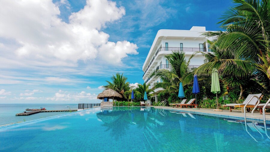 Ly Son Pearl Island Hotel & Resort