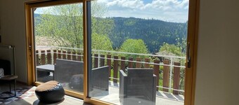 Chalet ideal for 2 families or large family in a quiet location with magnificent views