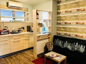 Interior - CUTE STUDIO/2 MILES TO THE BEACH/FREE PARKING/BBQ/M-1 (Hollywood)