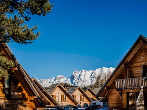 Exterior - Chalet Duplex 7 Pers, 2 Bedrooms, Parking, Pets Allowed (La Joue du Loup)