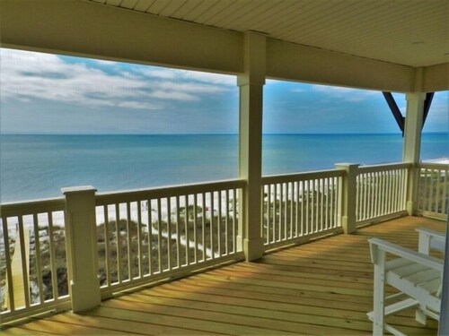 Second Wind - GULF FRONT 5BR/5BA House with private heated POOL, Views from every room