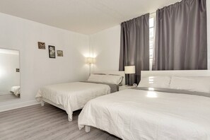 1 bedroom, travel crib, free WiFi