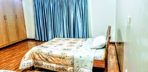 Iron/ironing board, free WiFi - Friendly cozy apartment (Nairobi)