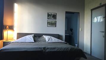 Quarto clássico (De Boever) | Individualmente decorados, individualmente mobiliados, escrivaninha