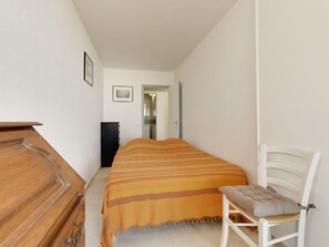 1 bedroom, WiFi - Les Jardins du Port by Interhome (Port Camargue)