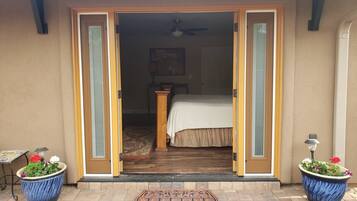 Desk, iron/ironing board, free WiFi, bed sheets