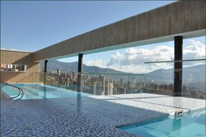 Udendørs pool