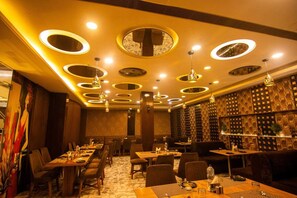 Daily local cuisine breakfast for a fee