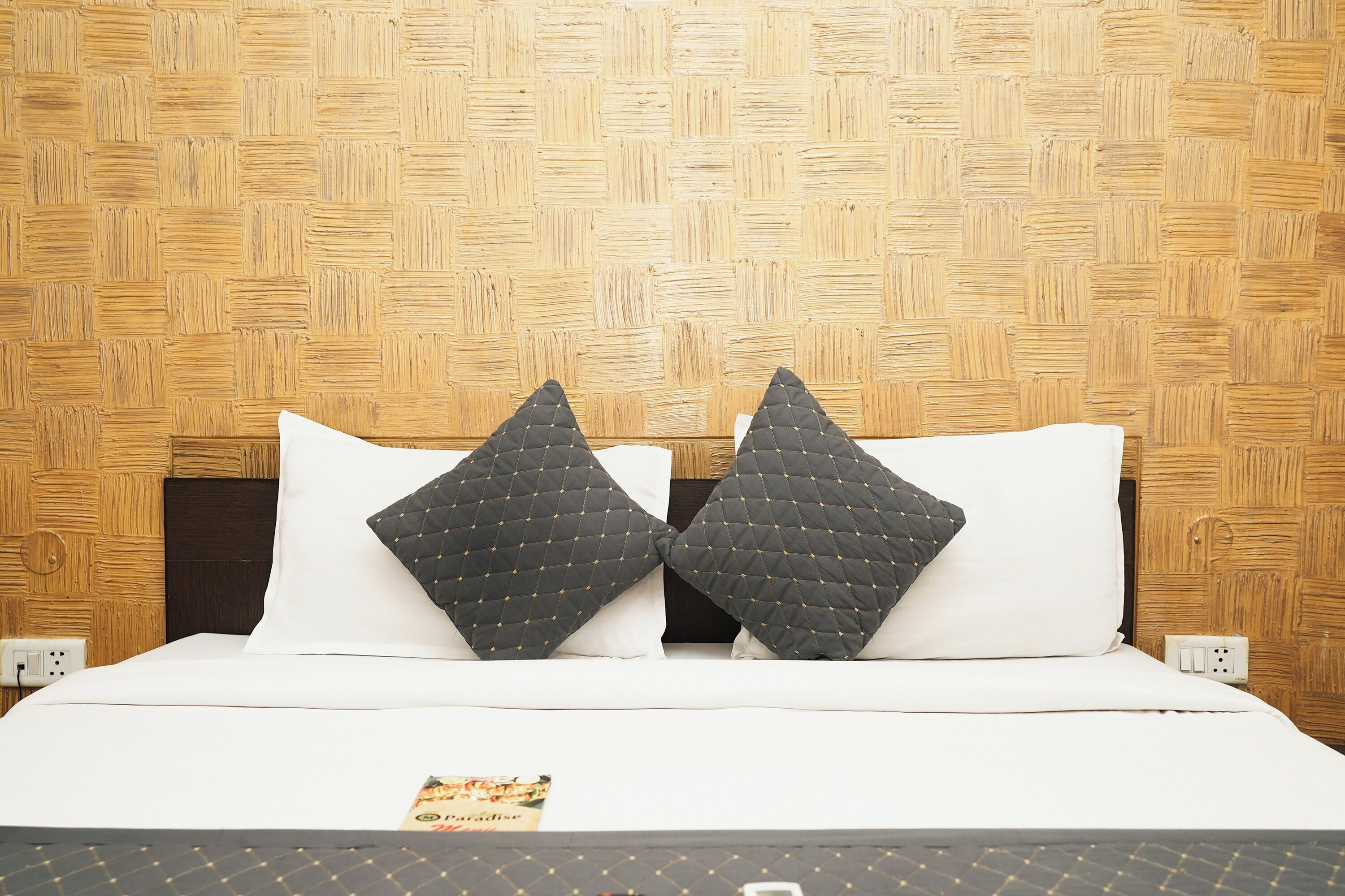 Photo - Hotel Om Paradise Near IGI Delhi Airport