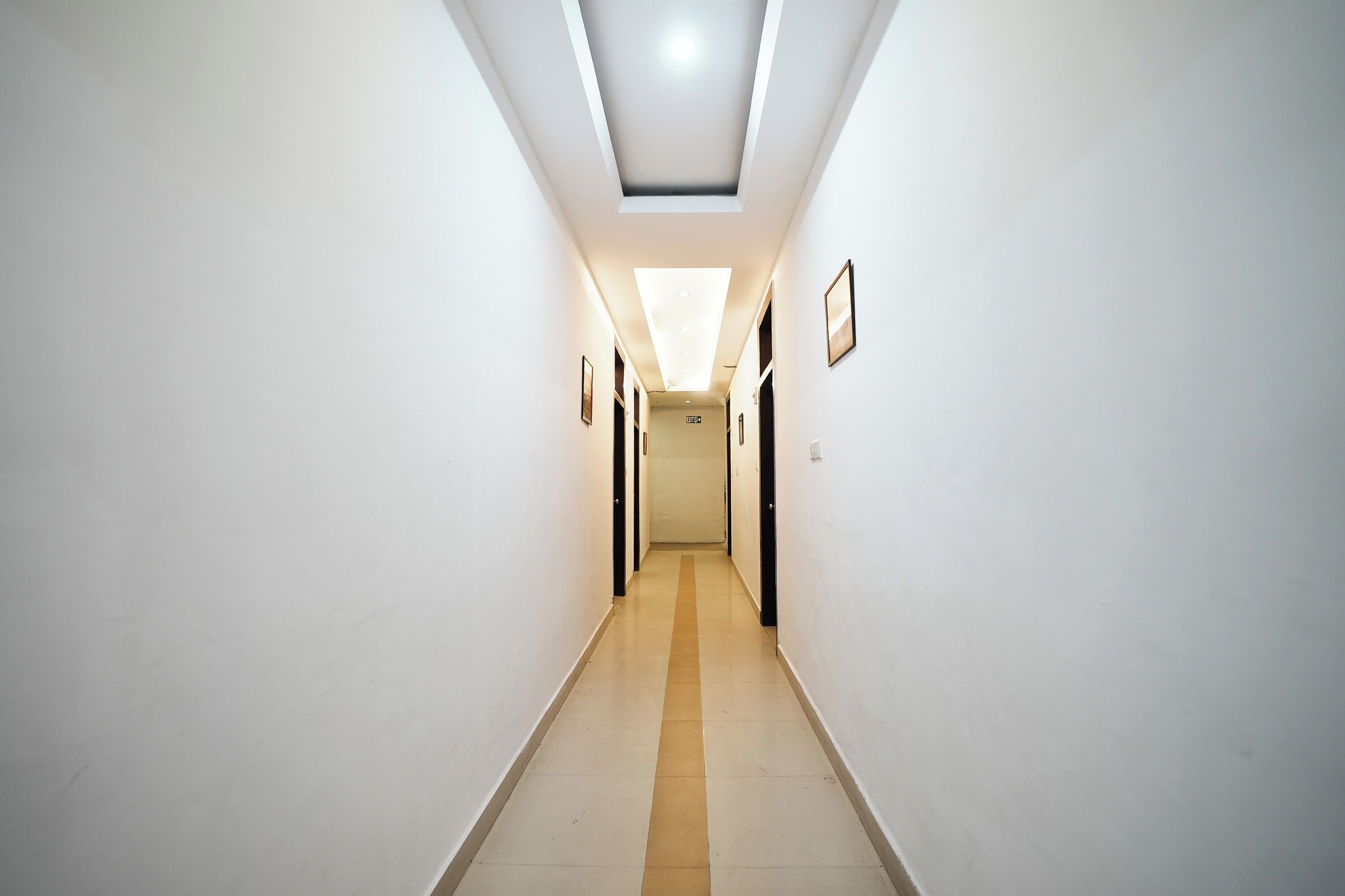 Photo - Hotel Om Paradise Near IGI Delhi Airport