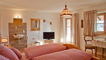 1 sovrum, resesäng, wi-fi och sängkläder