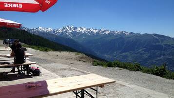 Ristorazione all'aperto