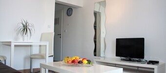 House Ercegovic A2 + 2