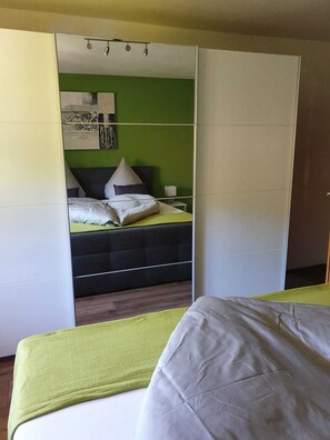 Nicht klassifiziertes Bild, 2 von 13, Schaltfläche