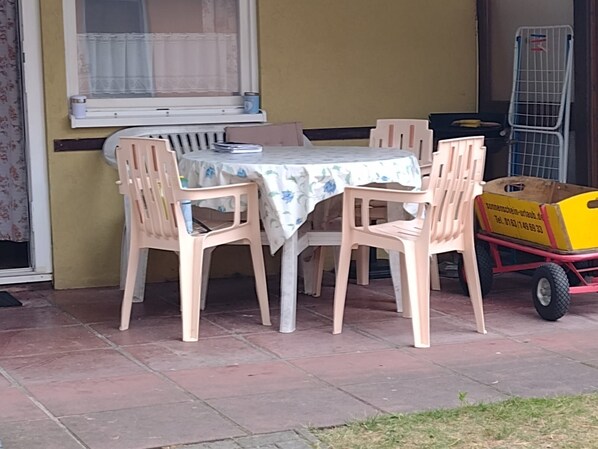 Imagen sin descripción, 1 de 16, botón