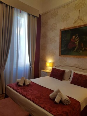 Deluxe-rum | 1 sovrum, memory foam-madrasser och minibar