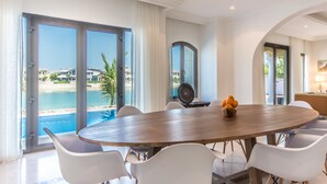 Servicio de comidas en la habitación