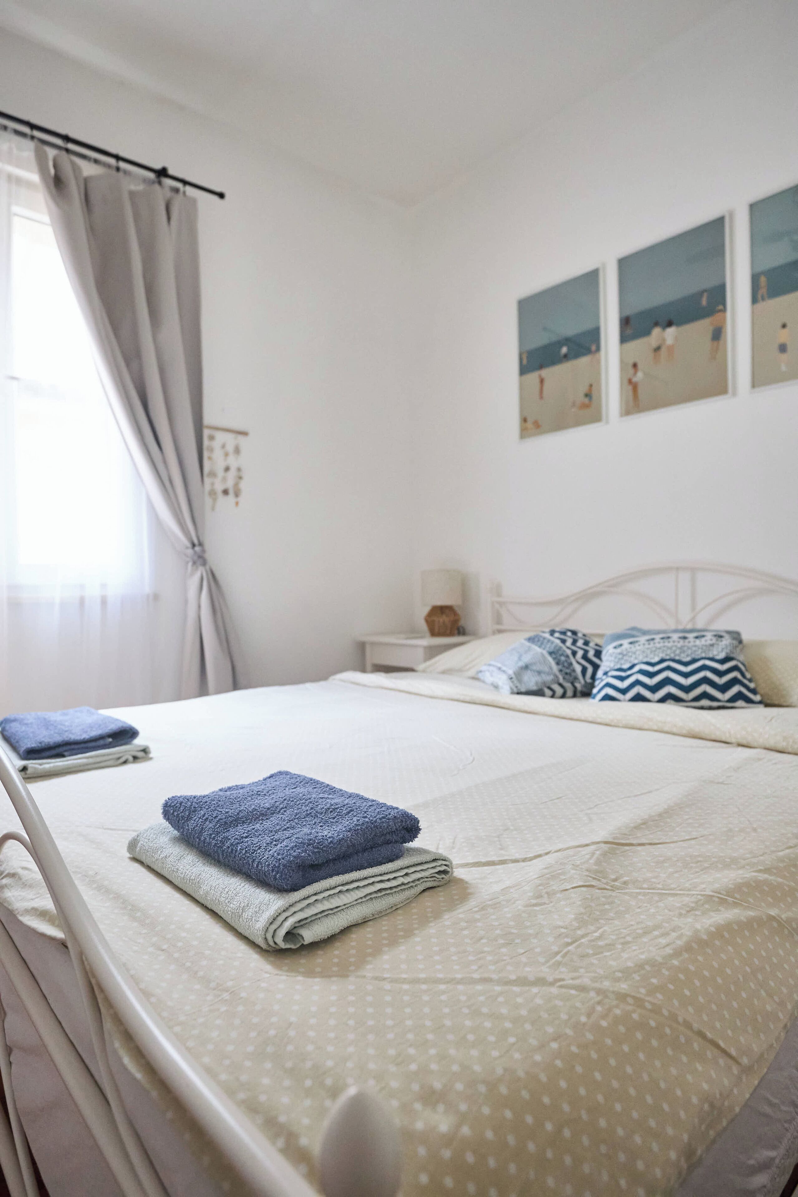 1 bedroom, in-room safe, desk, iron/ironing board