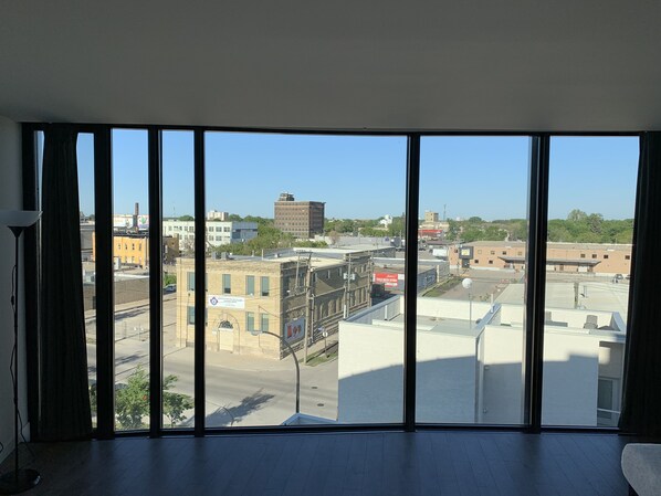 Business Condo | Exterior